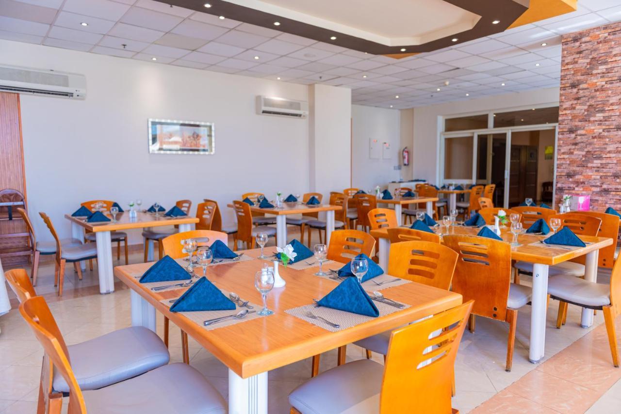 Отель Tolip Family Club Borg El Arab Кинг-Мариут Экстерьер фото