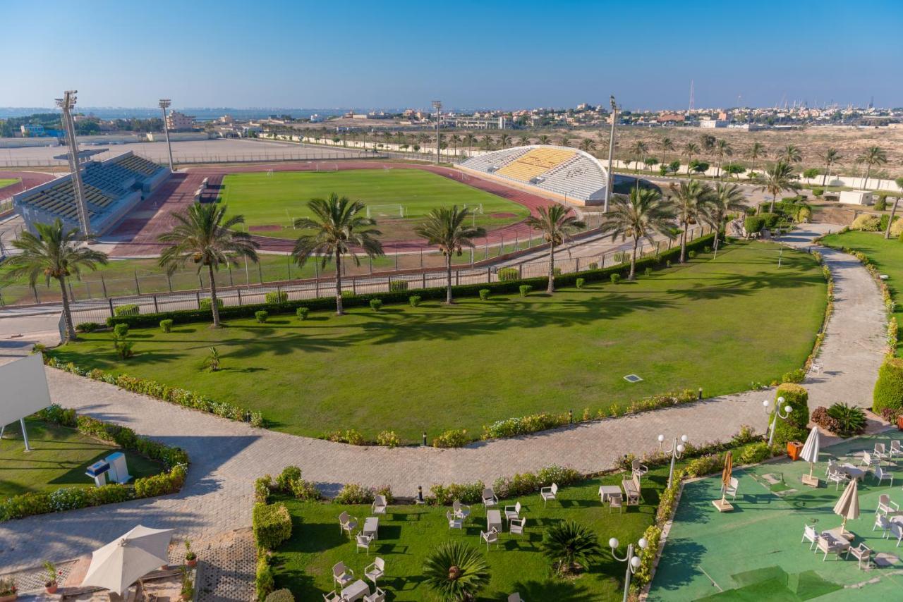 Отель Tolip Family Club Borg El Arab Кинг-Мариут Экстерьер фото